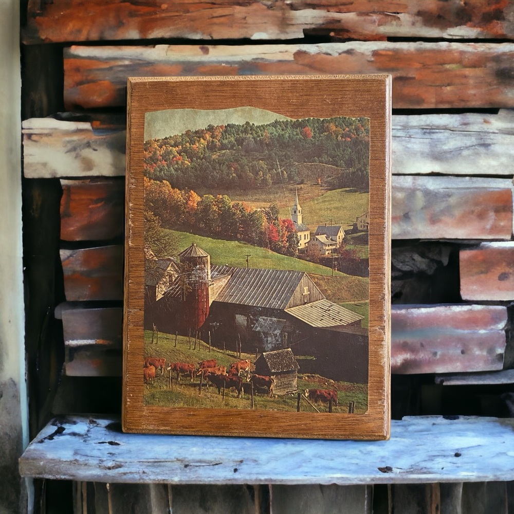 Decoupage wooden plaque with a beautiful picture of a farm in a valley